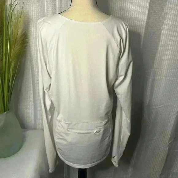 Athleta XL Women’s White Gathered Long Sleeve Top Zipper Arm & Back Pockets - Picture 5 of 10